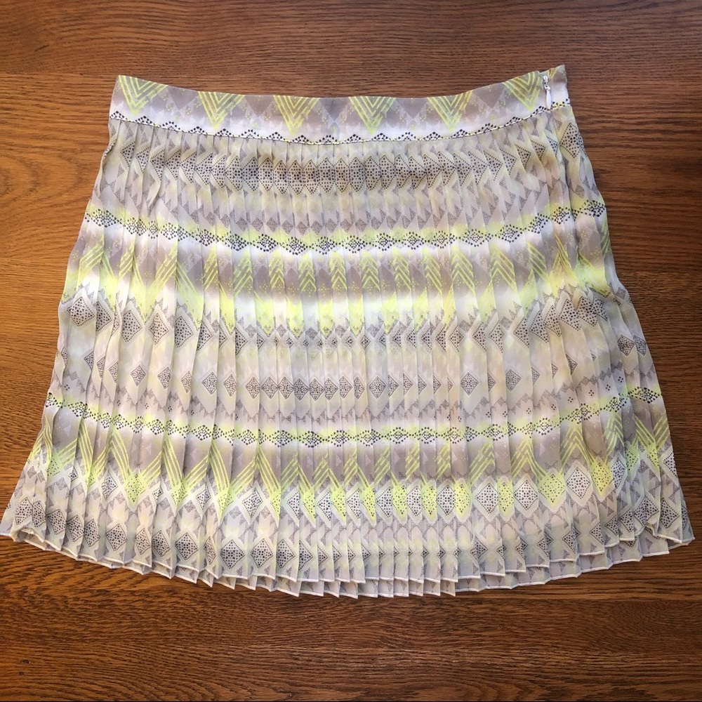AEO | NWT pleated skirt